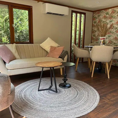 Het Bosgeluk Met Hottub En Veel Privacy Voorthuizen