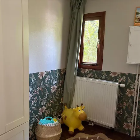 Alpesi faház Het Bosgeluk Met Hottub En Veel Privacy