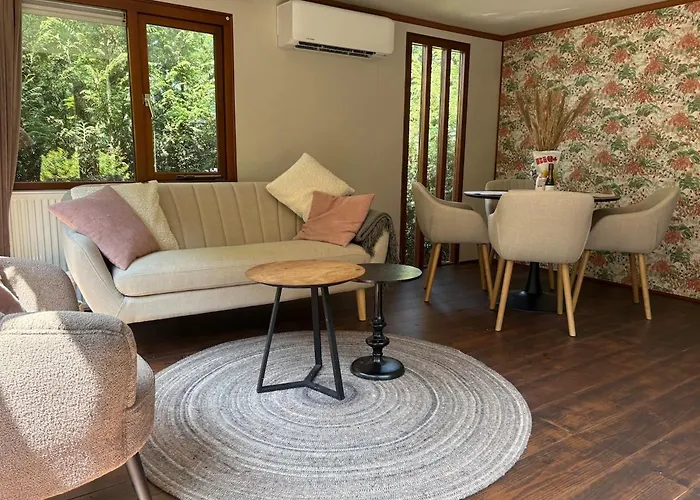 Het Bosgeluk Met Hottub En Veel Privacy Voorthuizen