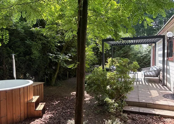 Σαλέ Het Bosgeluk Met Hottub En Veel Privacy *